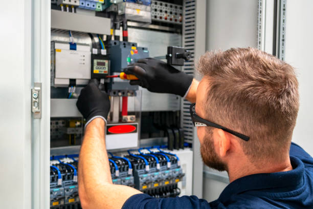 Best Emergency Electrical Repair  in Grosse Pointe, MI